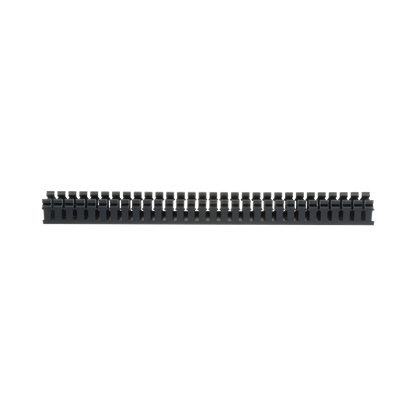 Canaleta Ranurada de PVC sin Tapa, Tipo H (Tapa Abisagrada), 55.1 mm de Ancho, 50.3 mm de Alto y 1828.8 mm de Largo, Color Negro