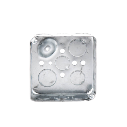 Caja Cuadrada 4 x 4"/ Profundidad 1- 1/2"/ Cuenta con 11 Entradas de 1/2" y 6 de 3/4"..