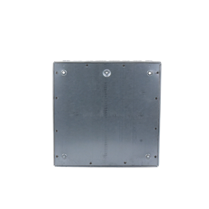 Caja Extra Grande 15"x15"x 4"/ Profundidad 4"/Entradas Laterales - Finales 4 Entradas de 1/2"- 3/4", 2 Entradas de 3/4" - 1" y 2 Entradas de 1"- 1 1/4"/ Incluye tapa / Incluye tapa.