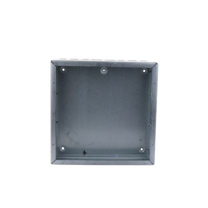Caja Extra Grande 15"x15"x 4"/ Profundidad 4"/Entradas Laterales - Finales 4 Entradas de 1/2"- 3/4", 2 Entradas de 3/4" - 1" y 2 Entradas de 1"- 1 1/4"/ Incluye tapa / Incluye tapa.