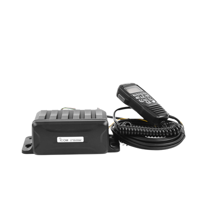 Radio Marina VHF / 25W de Potencia / Clase D DSC Integrado / IPX7 Submersible / Interfaz NMEA 0183