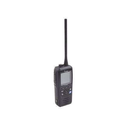 Radio portátil marino flotante con receptor AIS y GPS incluido, Tx: 156.025-157.425 MHz Rx: 156.050-163.275 MHz, opera en canales INT, USA, CAN, WX, Incluye antena, batería, cargador, cable de encendedor y clip.