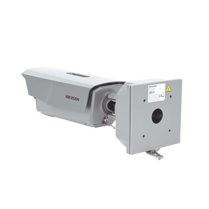 Bala IP 4 Megapixel / ANPR / Reconocimiento y Captura de Placas Vehiculares para Trafico de Alta Velocidad / 3 Carriles / DARKFIGHTER / WDR 140 dB / IP67 / IK10 / Lente Mot. 8 a 32 mm / 50 mts IR / Micro SD