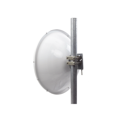 Antena Direccional de Alto Rendimiento/ Parábola profunda para mayor aislamiento al ruido / 29 ± 1 dBi / 4.9 - 6.4 GHz / Conectores N-Hembra / Fácil Montaje y Soporte de acero inoxidable / Radomo Incluido