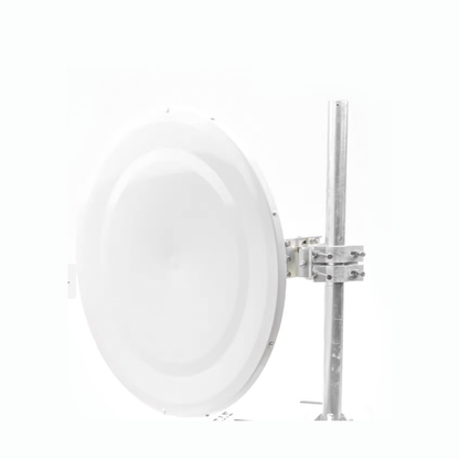 Antena Direccional de Alto Rendimiento / 33.0 ± 1 dBi  / 3 ft / 5.9-7 GHz / Conectores SMA Hembra Inverso / Alto Aislamiento al Ruido / Fácil Montaje y herraje de acero inoxidable /  Radomo Incluido