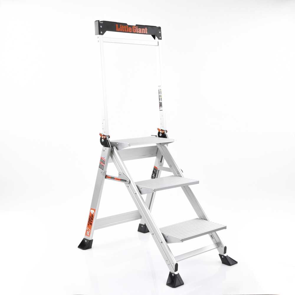 Escalera de Tijera con Punto de Apoyo Anti-caídas de 0.67 m (Nivel de Pie), con Peldaños JUMBO, (SKU 11903).