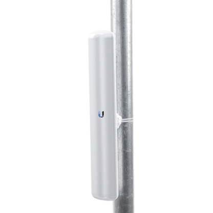 Estación Base 2x2 MIMO airMAX LiteAP AC hasta 450 Mbps, 5 GHz (5150 - 5875 MHz) con antena integrada de 16 dBi y cobertura de 120 grados