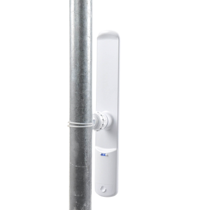 Estación Base 2x2 MIMO airMAX LiteAP AC hasta 450 Mbps, 5 GHz (5150 - 5875 MHz) con antena integrada de 16 dBi y cobertura de 120 grados