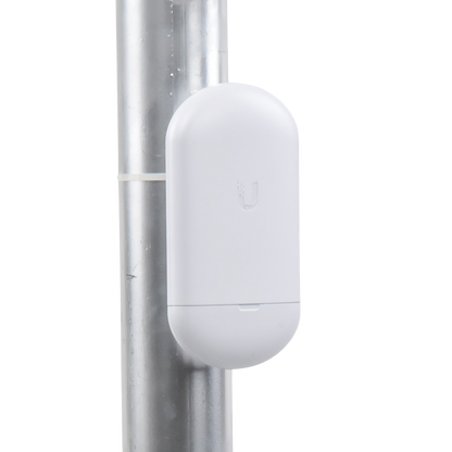 NanoStation airMAX Loco5AC CPE hasta 450 Mbps, 5 GHz (5150 - 5875 MHz), con antena integrada de 13 dBi, no incluye adaptador PoE