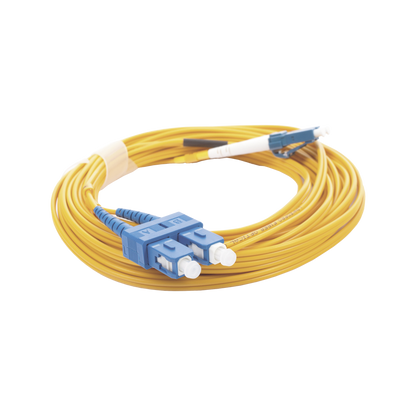Jumper de Fibra Óptica Monomodo 9/125 LC/UPC-SC/UPC, PVC, 2.0 mm, Dúplex, Amarillo, 5 Metros (16.40 Pies)