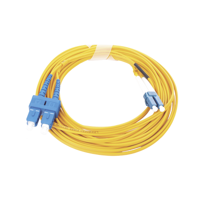 Jumper de Fibra Óptica Monomodo 9/125 LC/UPC-SC/UPC, PVC, 2.0 mm, Dúplex, Amarillo, 5 Metros (16.40 Pies)