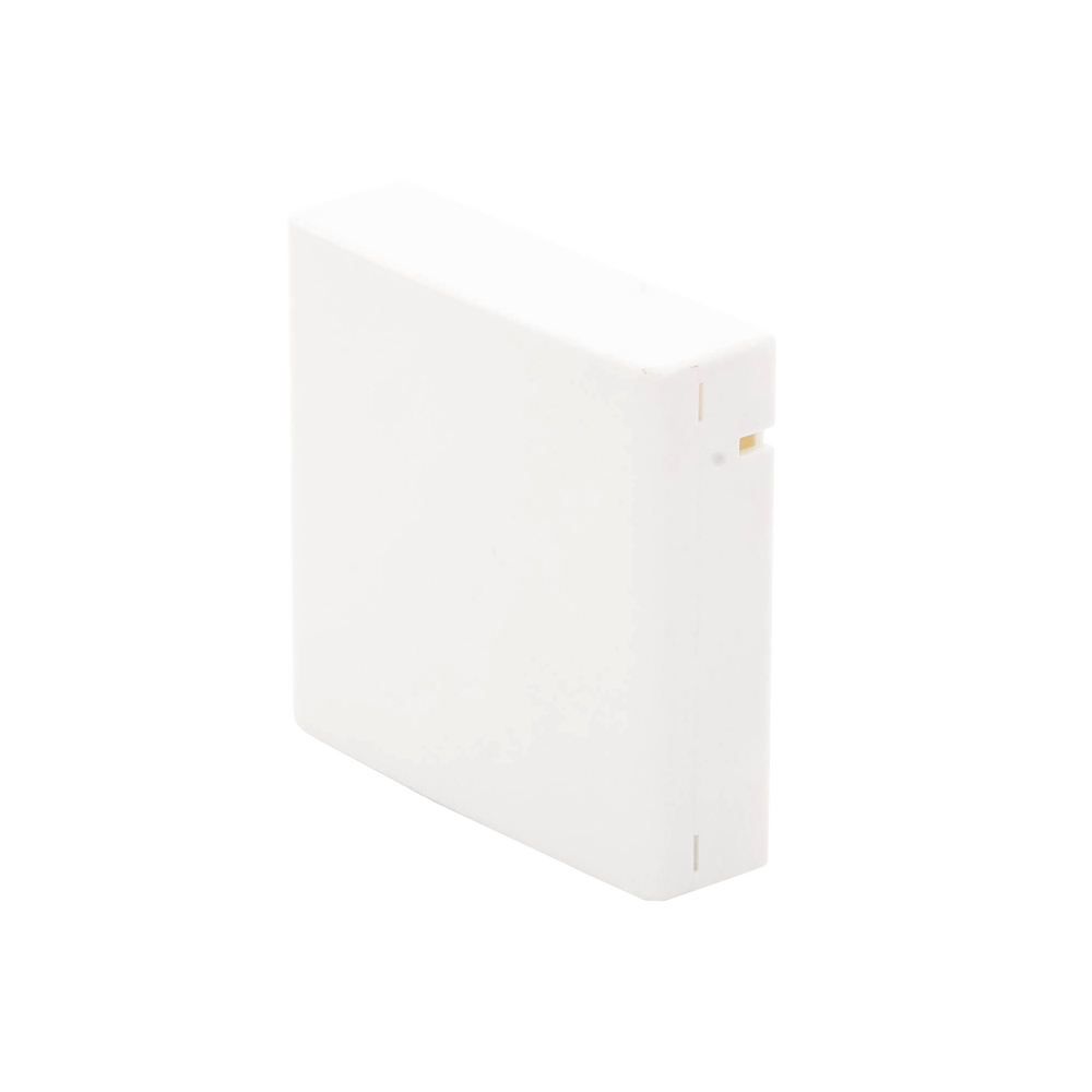 Caja Terminal de Fibra Óptica (Roseta) con un Acoplador SC/APC, Color Blanco