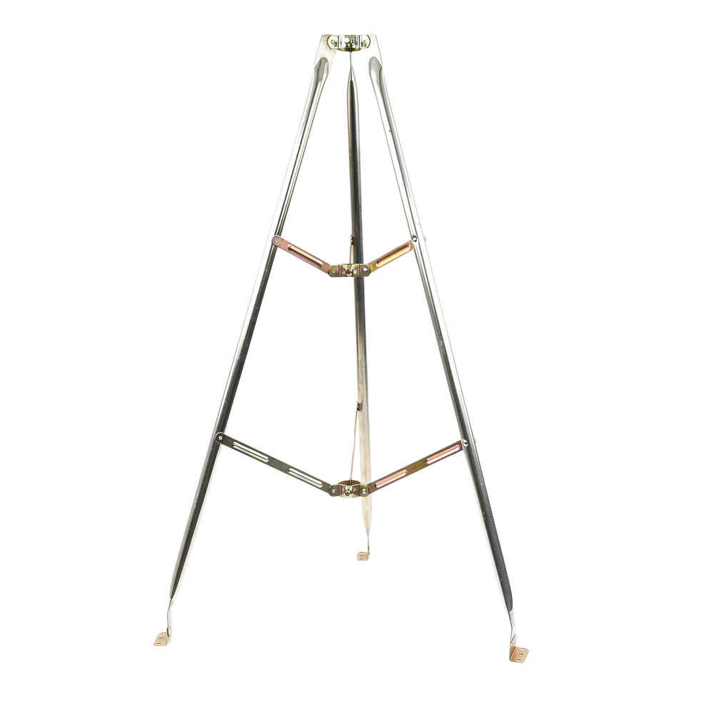 Montaje de tripie para exterior, altura total del tripie 1.52 m. Compatible con mástiles de hasta 3 m de largo 1  1/4 a 2" de diámetro