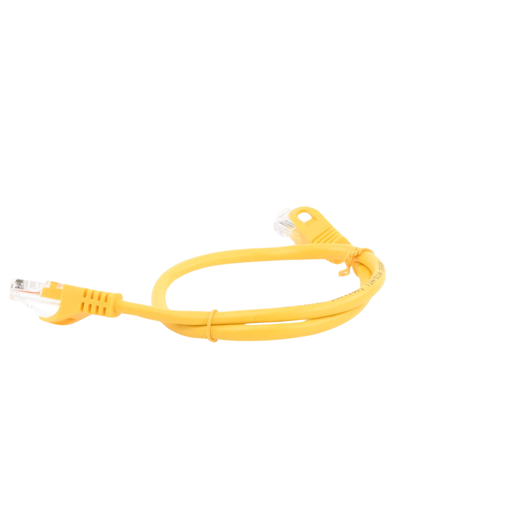 Cable de Parcheo UTP Cat5e - 0.5 Metros (1.64 Pies) - Amarillo