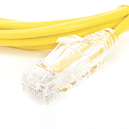 Cable de Parcheo Slim UTP Cat6 - 2 Metros (6.56 Pies) Amarillo Diámetro Reducido (28 AWG)
