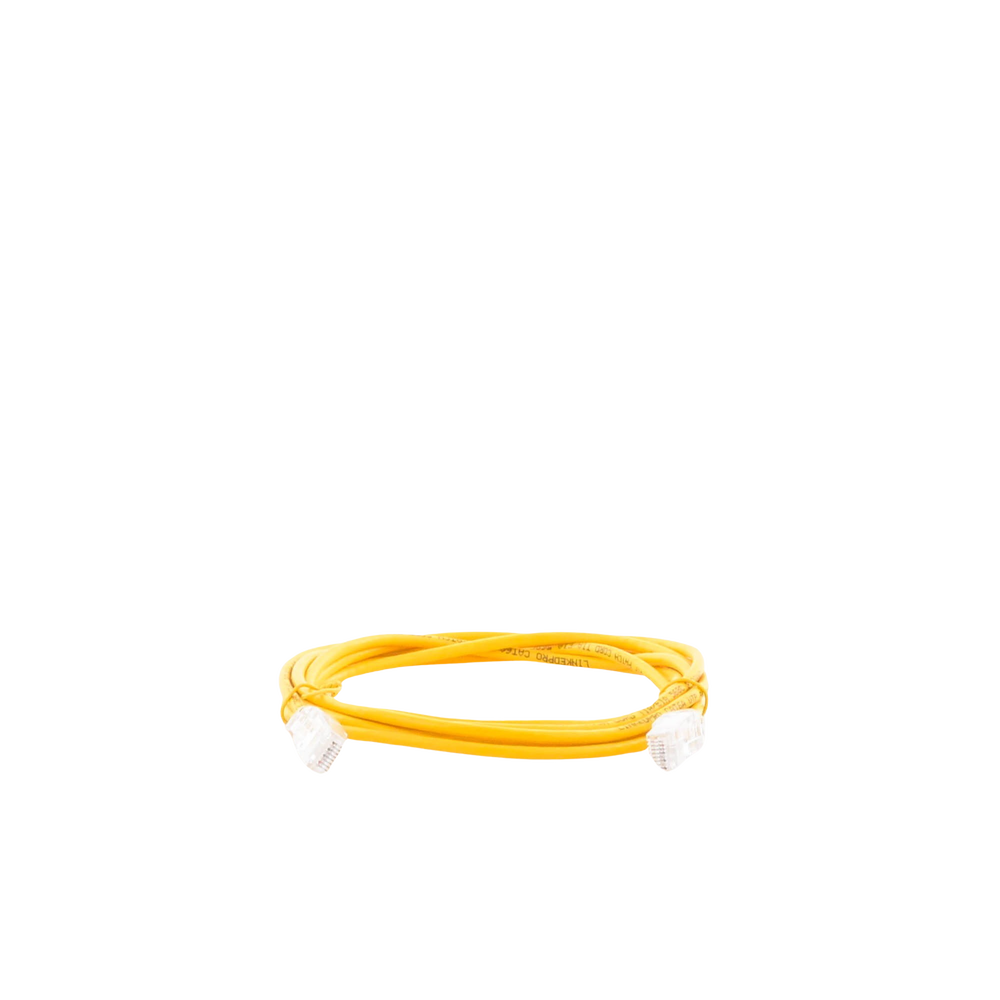 Cable de Parcheo Slim UTP Cat6A - 2 Metros (6.56 Pies) Amarillo, Diámetro Reducido (28 AWG)