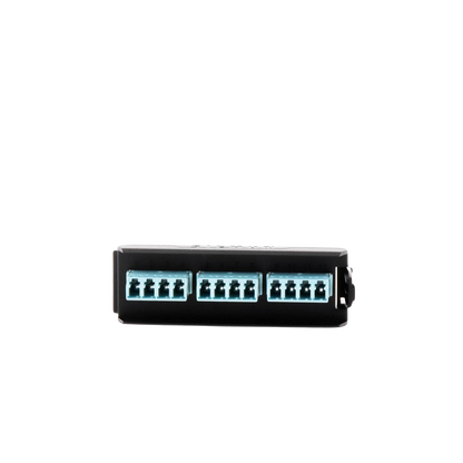 Placa Acopladora LightVerse, 6 Conectores Dúplex LC/UPC, Acepta hasta 12 Fibras Multimodo OM3 y OM4 (No Shuttered)