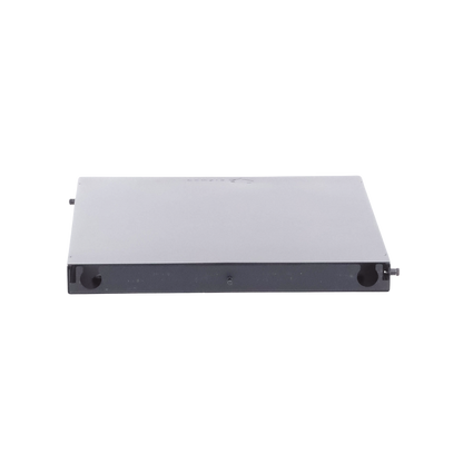 Distribuidor de Fibra Óptica de Alta Densidad LigthVerse *Plus* Para Rack de 19 Pulgadas, Acepta 4 Placas Plug and Play, Hasta 96 Fibras, 1 UR