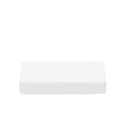 Switch NO Administrable / Para escritorio / 8 puertos 10/100 Mbps / Diseño Compacto / Plug and Play