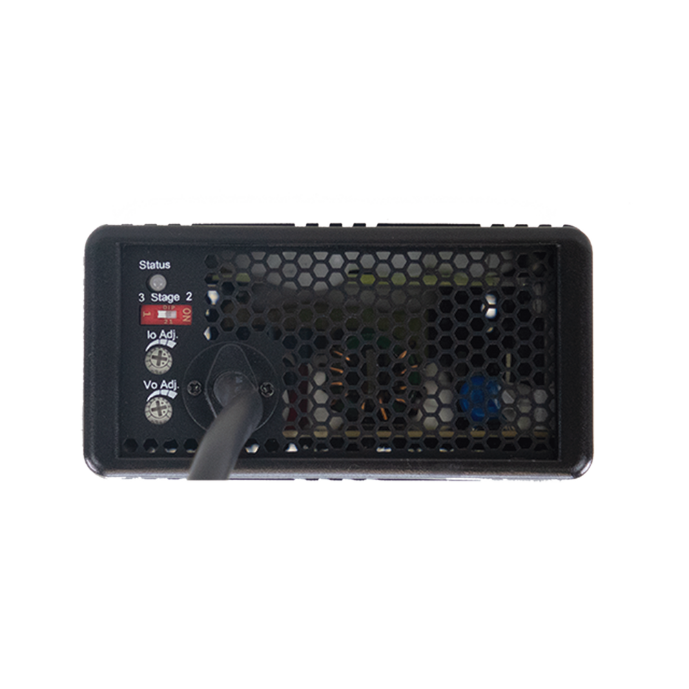 Cargador para Baterías de Plomo Ácido y Litio / 13.5A / 12V / Bancos de 55 a 180 Ah