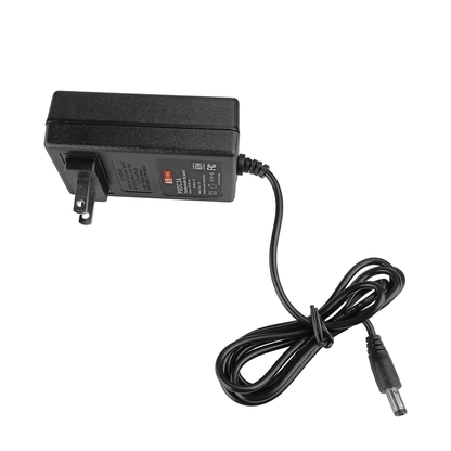9 Vcc / 3 A / Fuente de poder / Voltaje de Entrada de 100-240 Vca / Para Usos Múltiples / Video Vigilancia, Acceso, Asistencia, Alarmas, Etc.