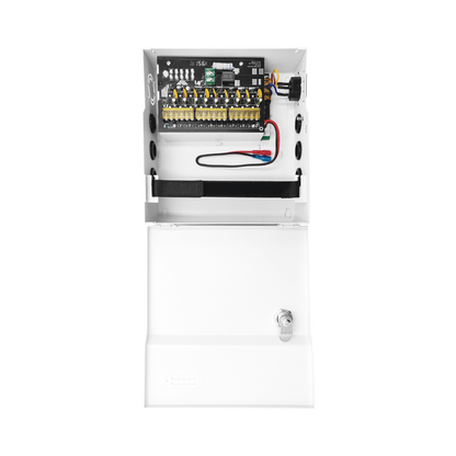 Fuente de Poder con ajuste de voltaje de 11- 15 Vcc / 10 A / 9 Salidas / Capacidad de Batería de Respaldo / Requiere Batería / Voltaje de Entrada 96-264 Vca