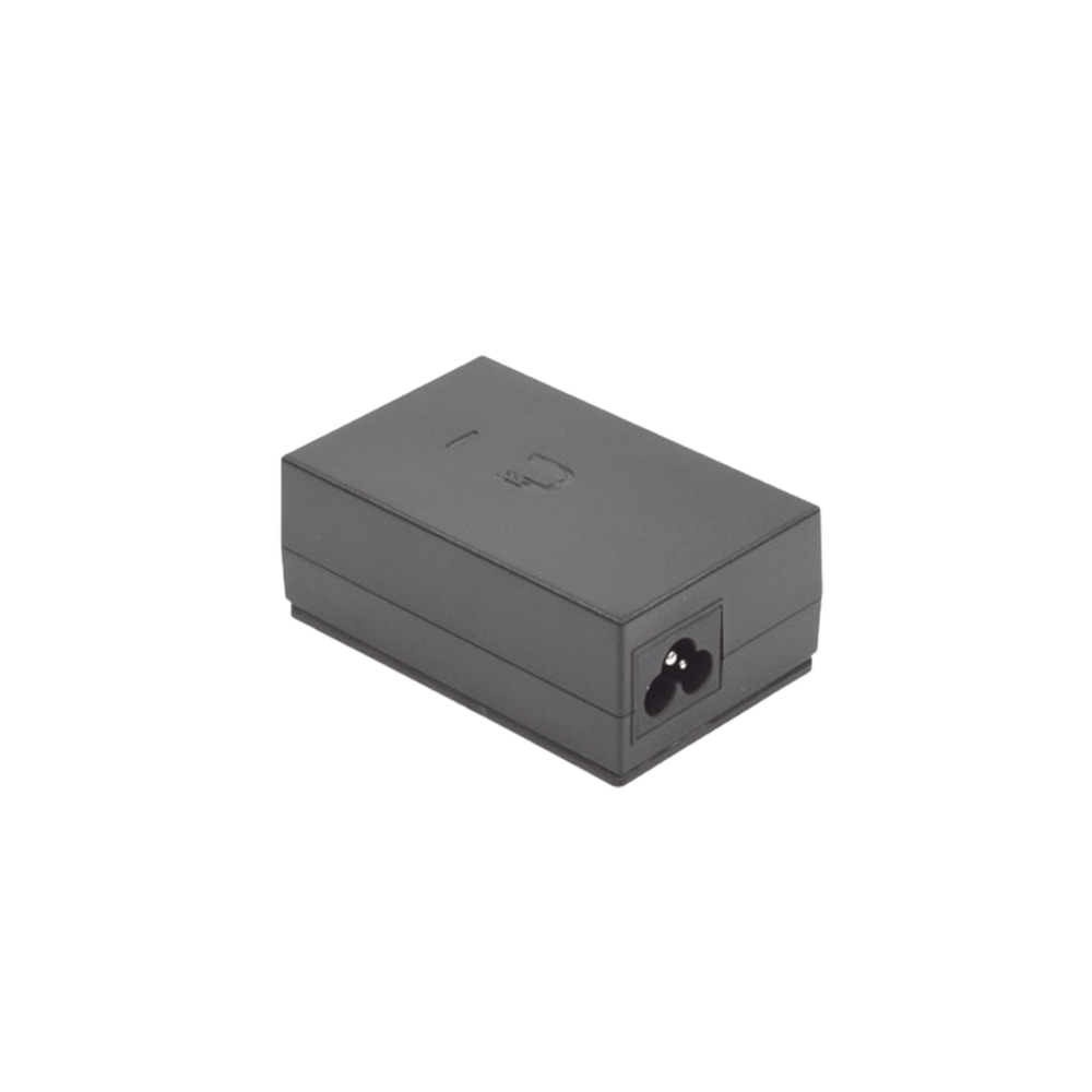 Adaptador PoE Ubiquiti de 48 VDC, 0.5 A, Fast Ethernet (10/100 Mbps)