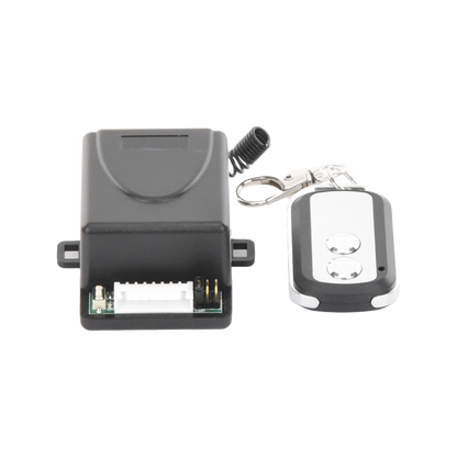 Receptor con 2 Relevadores y Control Remoto hasta 50 metros.