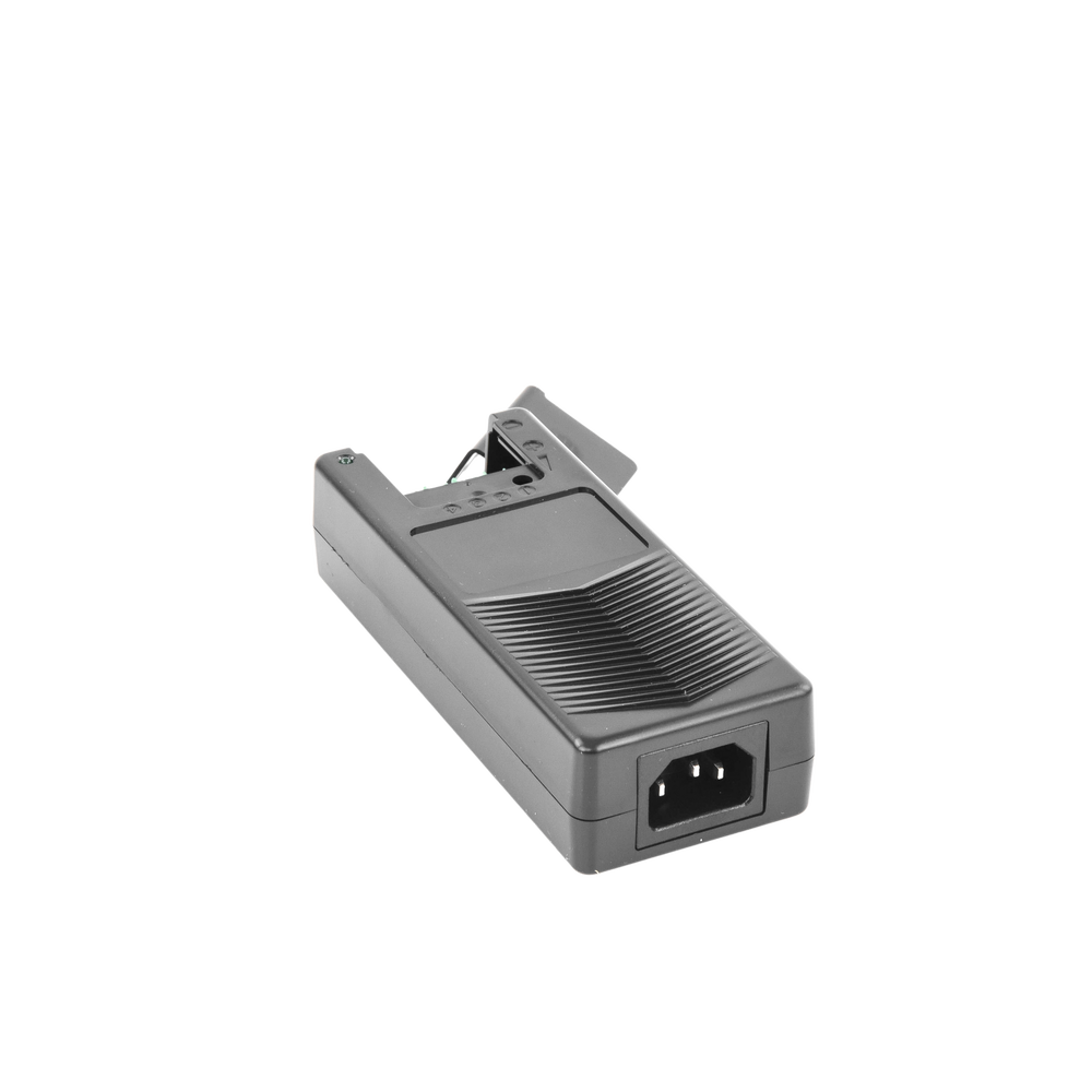 Fuente de Poder de 4 Salidas de 11 - 15 Vcc / 5 Amper /  Voltaje de Entrada 110- 240 Vac / Fusible Termico PTC Integrado para Protección / Salida de Voltaje Inteligente hasta 3 Amper por Salida