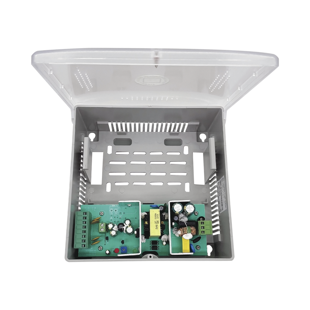 Fuente de Poder con Gabinete de 4 Salidas de 11 - 15 Vcc / 5 Amper /  Voltaje de Entrada: 96 - 264 Vca / Soporta Protección contra Sobrecorriente de Salida, Protección contra Cortocircuito / Led Indicador