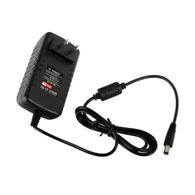 Fuente de Poder de 12 Vcc Regulada / 2 Amp / Voltaje de Entrada de 100 - 240 VCA / Longitud del cable 96 cms.