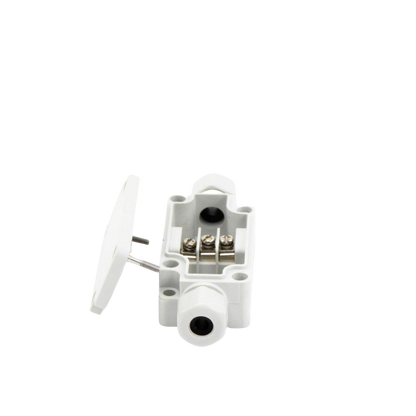Caja de Conexión Exterior con Terminales Intermedias para 3 Líneas (Tornillo simple). Incluye Glándulas.