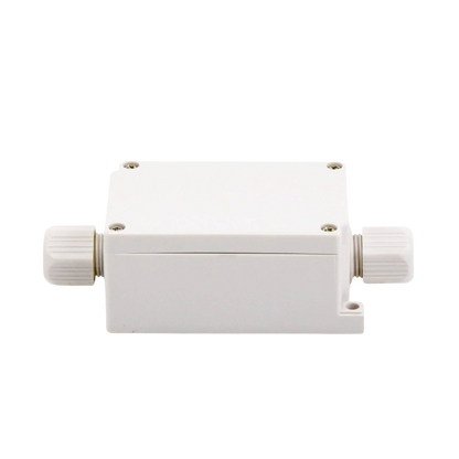 Caja de Conexión Exterior con Conexión Lateral para 6 Líneas (doble tornillo). Incluye Glándulas.