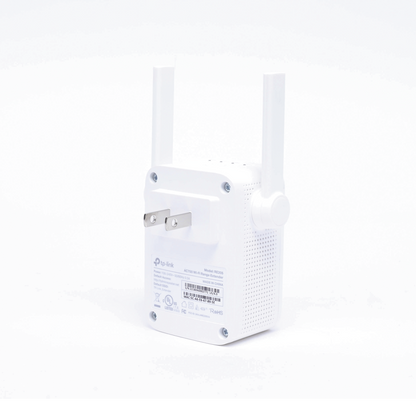 Repetidor / Extensor de Cobertura WiFi AC, 750 Mbps, doble banda 2.4 GHz y 5 GHz, con 1 puerto 10/100 Mbps con 2 antenas externas