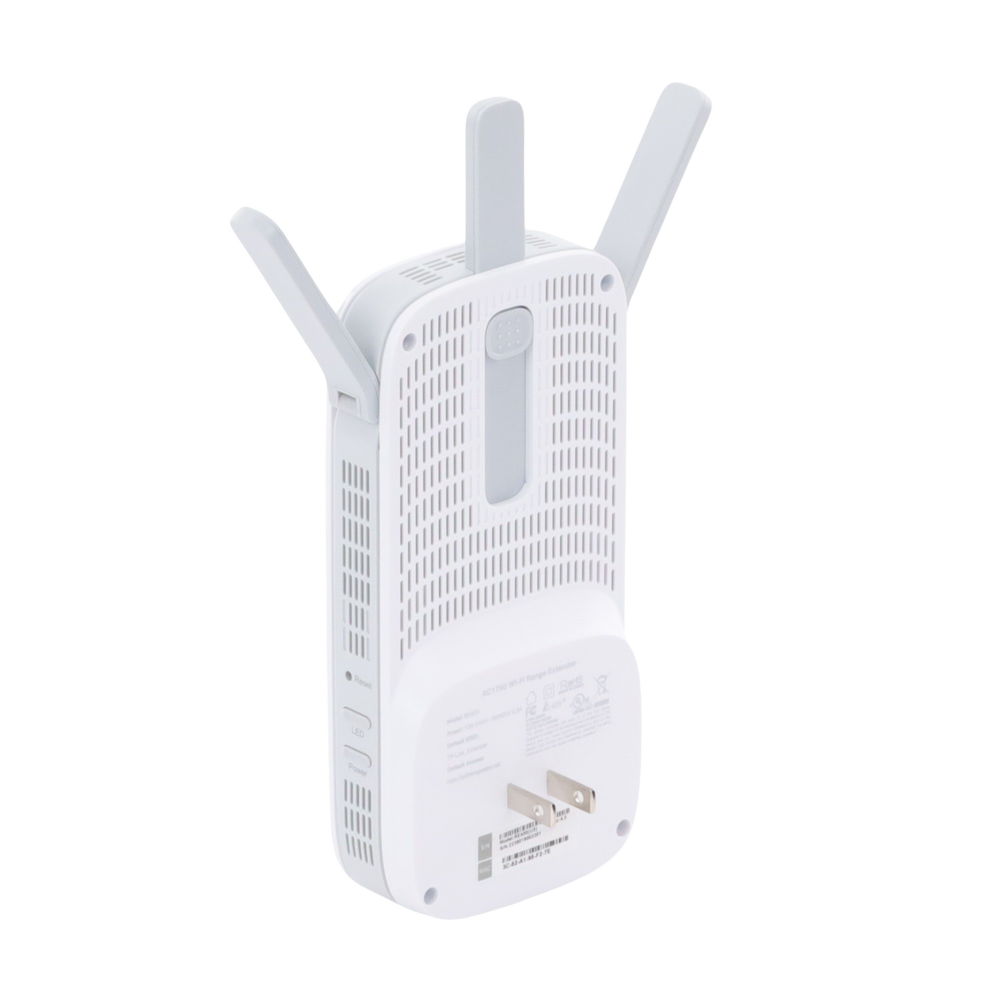 Repetidor / Extensor de Cobertura WiFi AC, 1750 Mbps, doble banda 2.4 GHz y 5 GHz, con 1 puerto 10/100/1000 Mbps, 3 antenas externas