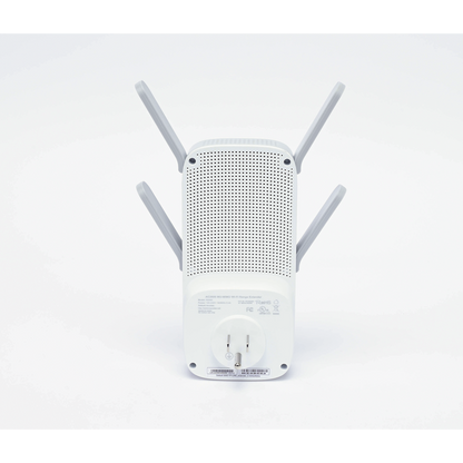 Repetidor / Extensor de Cobertura WiFi AC, 2600 Mbps, doble banda 2.4 GHz y 5 GHz, con 1 puerto 10/100/1000 Mbps, 4 antenas externas