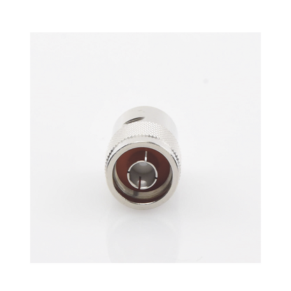 Conector N Macho de Rosca en Cables con Conductor Central AWG-11 ó 13 tipo RG-213/U (8267), RG-214 (8268), RG-8/U (8237), Niquel/ Oro/ Teflón.