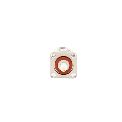 Conector N Hembra de Montaje de Panel con 4 perforaciones a 12.7 mm, soldable.