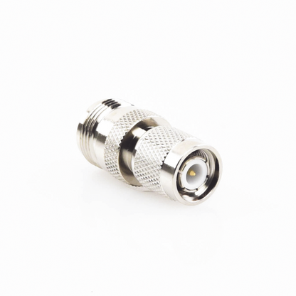 Adaptador en Línea de Conector TNC Macho a N Hembra, Níquel/ Oro/ Teflón.