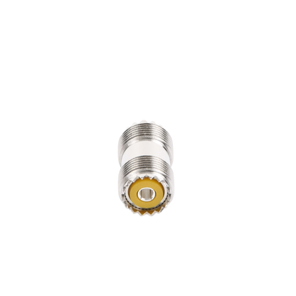 Adaptador Barril en Línea, de Conector UHF Hembra (SO-239) a UHF Hembra (SO-239), Niquel/ Plata/ Dap.