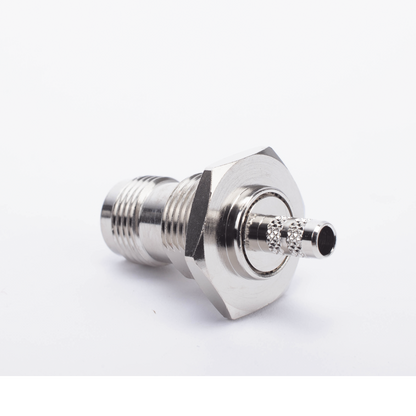Conector TNC Hembra Inverso para Chasis de Anillo Plegable para Cable RG-58/U.