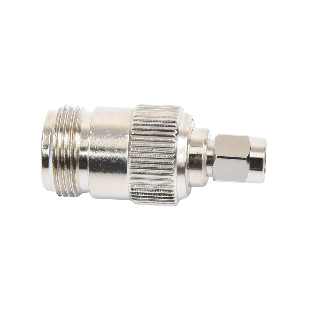Adaptador en Línea, de Conector SMA Macho Inverso a N Hembra, Níquel/ Oro/ Teflón.
