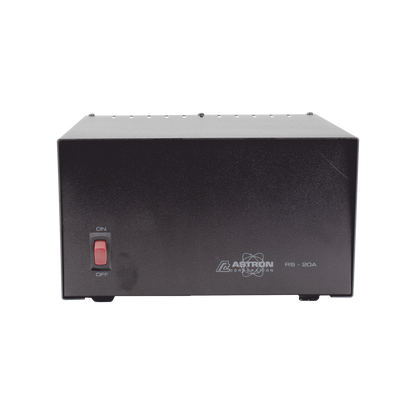 Fuente de Poder Lineal / 13.8 Vcc 20 A / Regulación Electrónica / Protección Sobrecarga / Disipador Térmico / Radios 50W