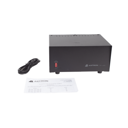 Fuente de Poder Lineal / 13.8 Vcc 35 A / Regulación Electrónica / Disipador Térmico / Voltaje Universal / Alta Potencia