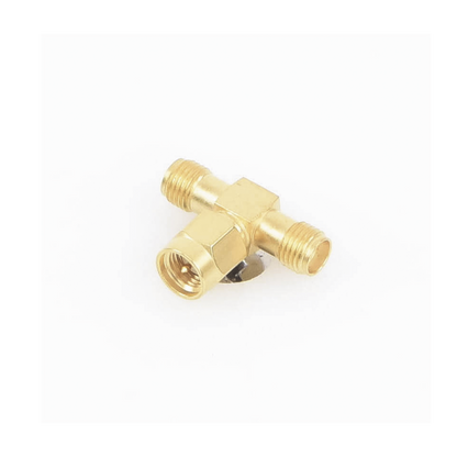 Adaptador en T, de Conector SMA Macho a Doble SMA Hembras, Oro/ Oro/ Teflón.