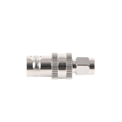 Adaptador en Línea de Conector SMA Macho a BNC Hembra, Níquel/ Oro/ Teflón.