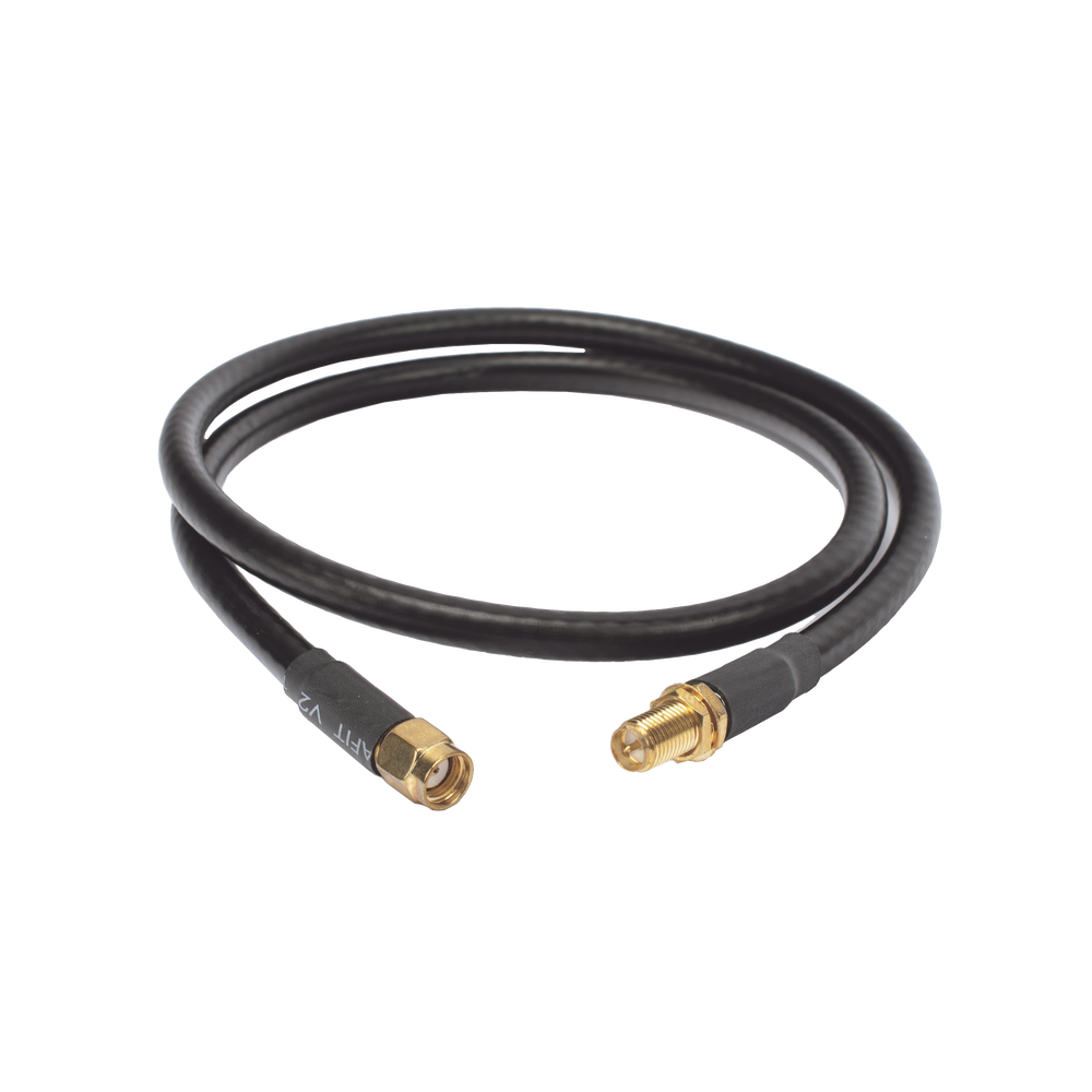 Cable LP240 de 60 cm (23.62 Pulgadas) con Conectores SMA Macho Inverso y SMA Hembra Inverso.