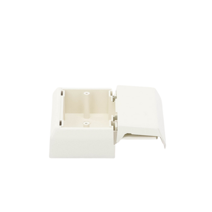 Caja Superficial Con Bisagras de Instalación a Presión, Para Canaletas T45, Material PVC Rígido, Color Blanco Mate