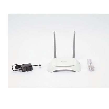 Router Inalámbrico WISP, 2.4 GHz, 300 Mbps, 2 antenas externas omnidireccional 5 dBi, 4 Puertos LAN 10/100 Mbps, 1 Puerto WAN 10/100 Mbps, control de ancho de banda