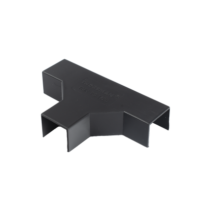 Sección en "T" Color Negro de PVC Auto Extinguible, Para Canaleta TMK-1720-N-CC (5240-02003)
